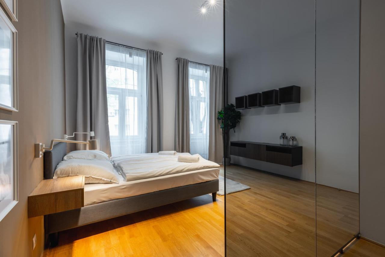 Trendy Apt With - Smart Tv, Coffee Machine In Meidling Bécs Kültér fotó