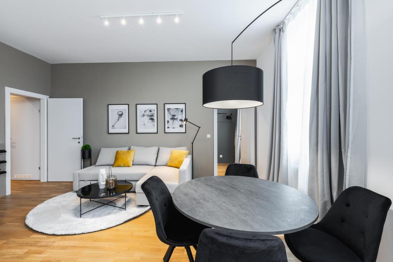 Trendy Apt With - Smart Tv, Coffee Machine In Meidling Bécs Kültér fotó