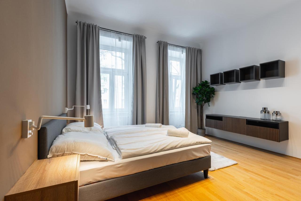 Trendy Apt With - Smart Tv, Coffee Machine In Meidling Bécs Kültér fotó