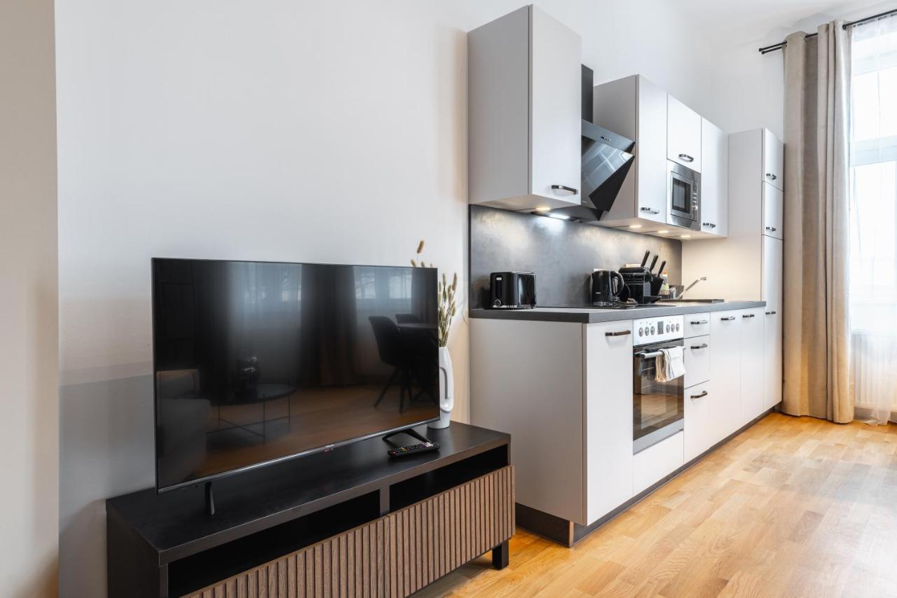 Trendy Apt With - Smart Tv, Coffee Machine In Meidling Bécs Kültér fotó